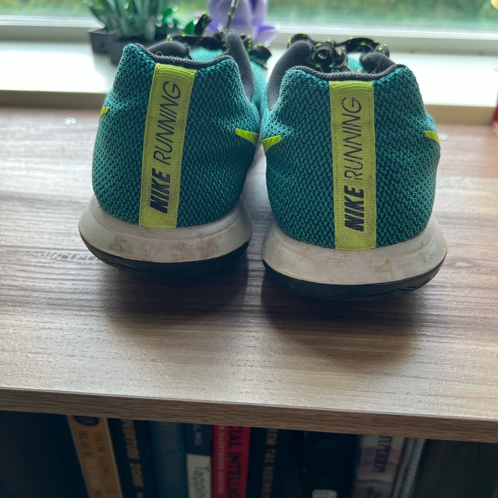 Nike Running Shoes sz 9 - Picture 5 of 5